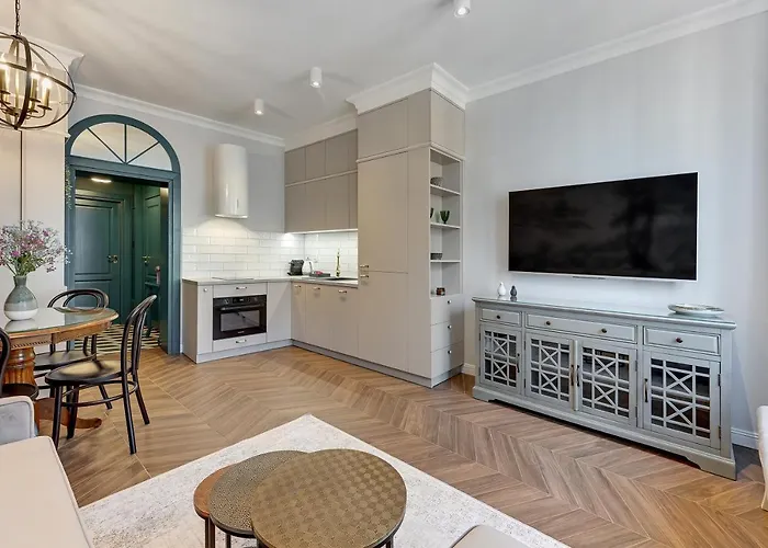 Ogarna Baltus, Main Old Town By Downtown *